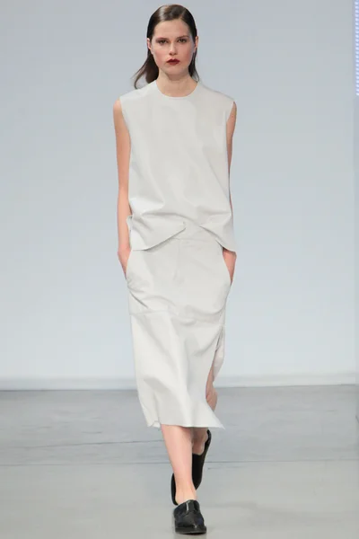 Look 5